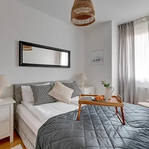 https://lion-apartments-amalfi-only-family-stay.sopothotels.com